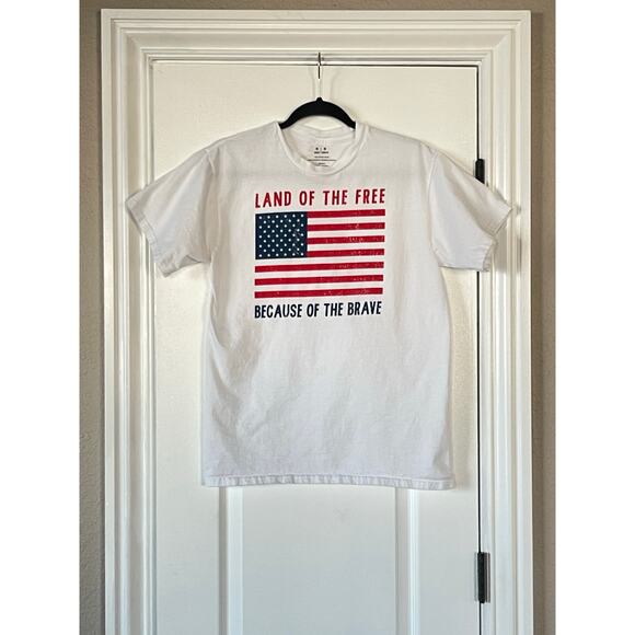 Land of the Free Flag Adult T-Shirt by Celebrate It Medium - Picture 2 of 5
